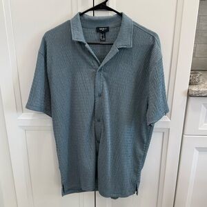 Forever 21 blue short sleeve button up shirt